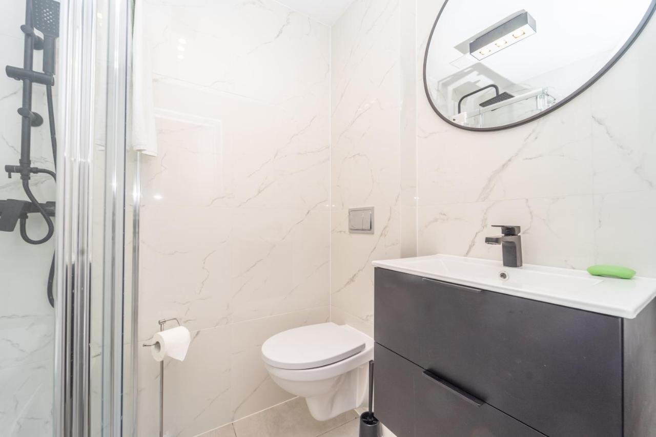 Przytulny Apartament 3City Z Dwiema Sypialniami W Gdyni By Noclegi Renters Gdynia Dış mekan fotoğraf
